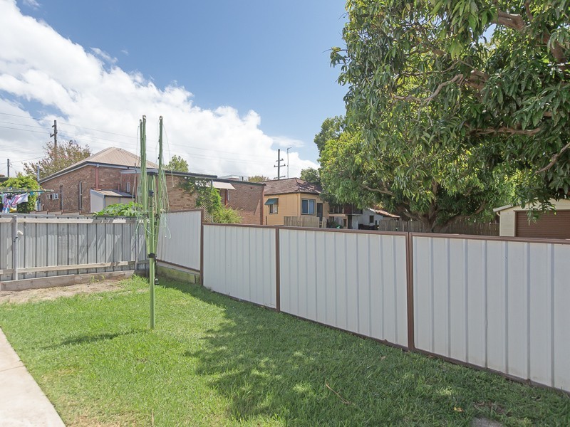 3 Smart Street, Waratah NSW 2298
