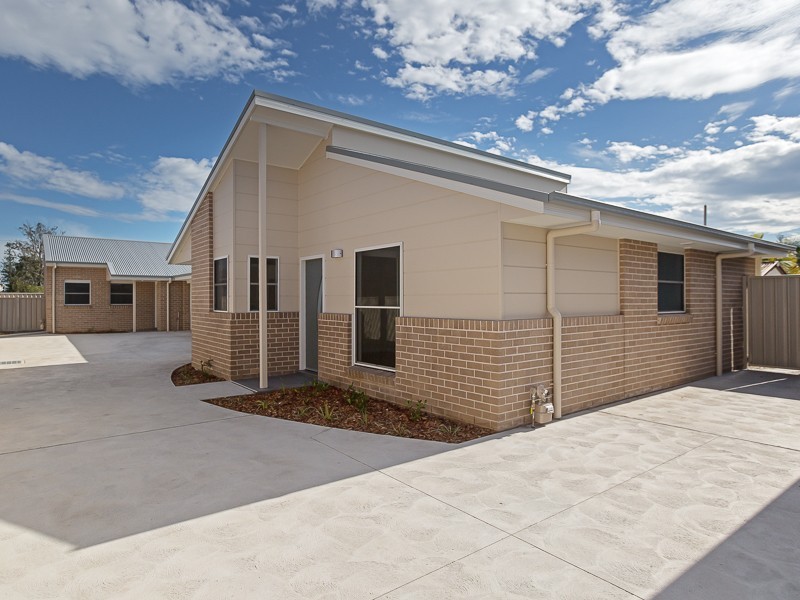 2/13 Margaret Street, Warners Bay NSW 2282