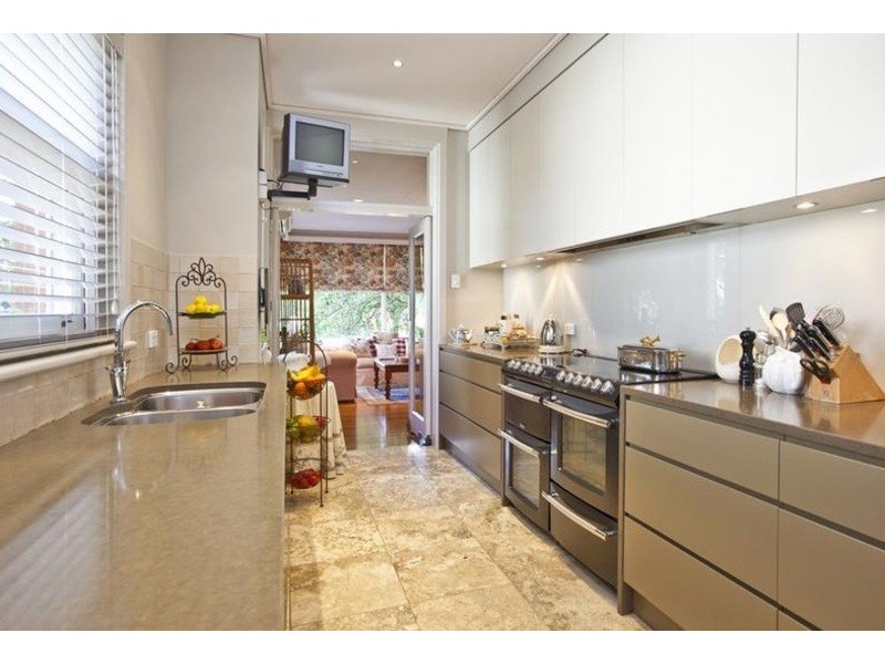 24  Fenton Ave, Newcastle NSW 2300