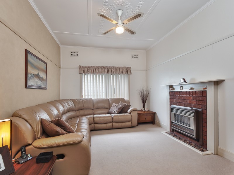 31 Vickers Street, Mayfield NSW 2304