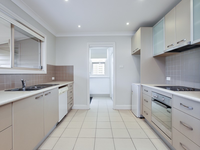 31 Bibby Street, Hamilton NSW 2303