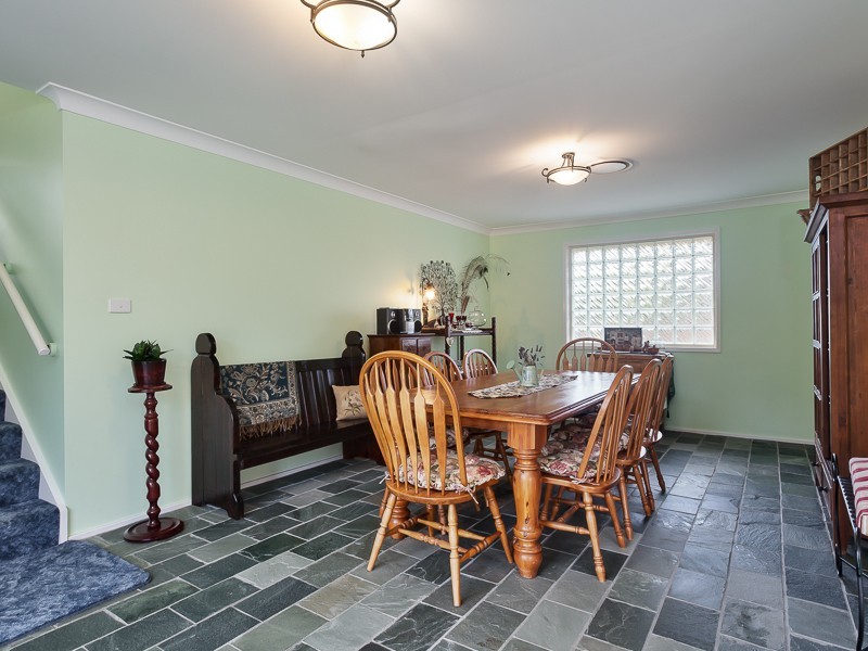 20 Bakeri Cicuit, Warabrook NSW 2304