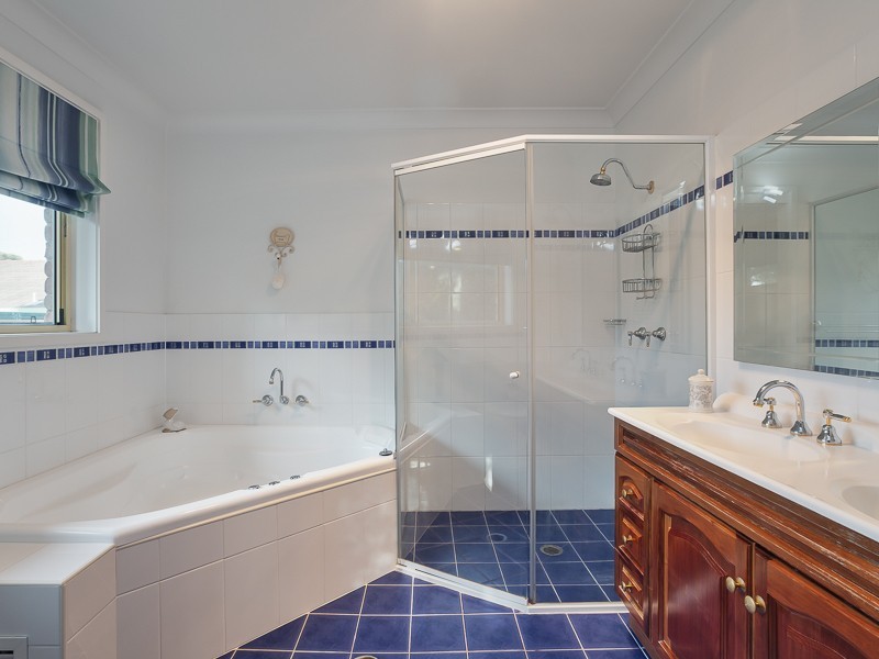 20 Bakeri Cicuit, Warabrook NSW 2304
