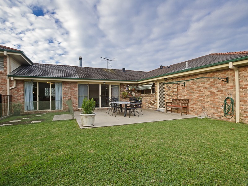20 Bakeri Cicuit, Warabrook NSW 2304