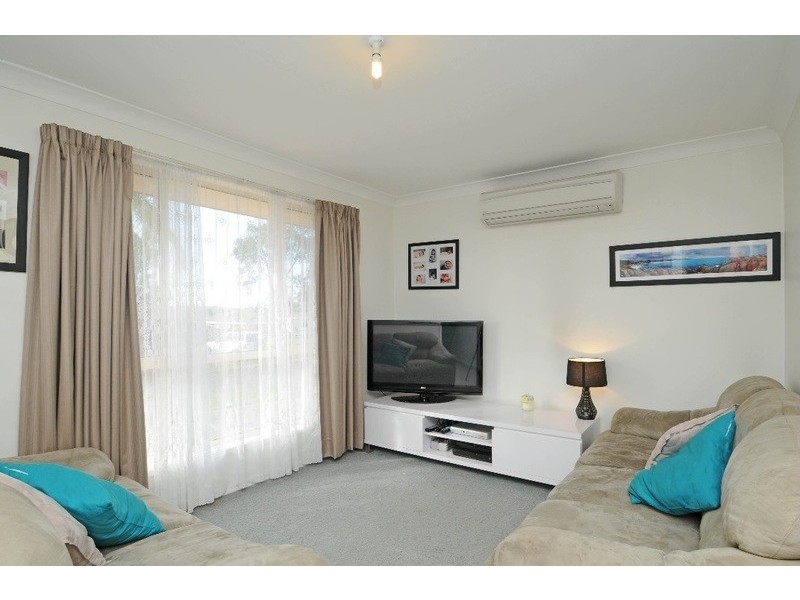 11 Tinobah Place, Maryland NSW 2287