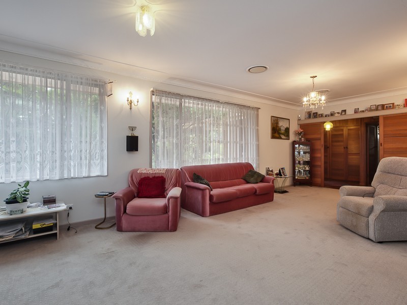 2 Slade Close, Rankin Park NSW 2287