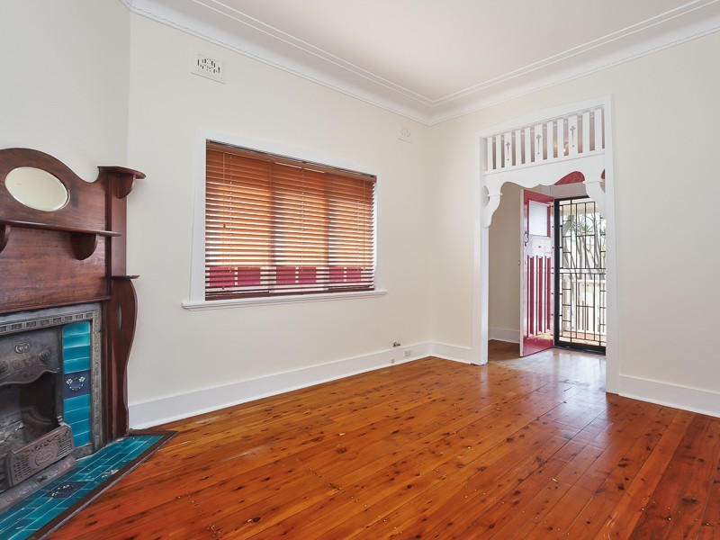23 Cowper Street, Georgetown NSW 2298
