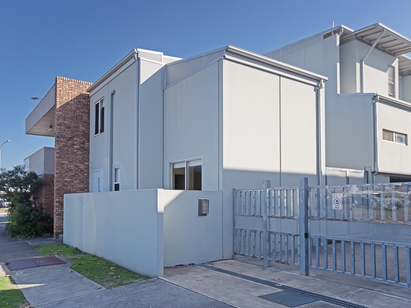 1/5 Tudor Street, Newcastle NSW 2300
