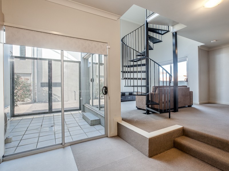 1/5 Tudor Street, Newcastle NSW 2300