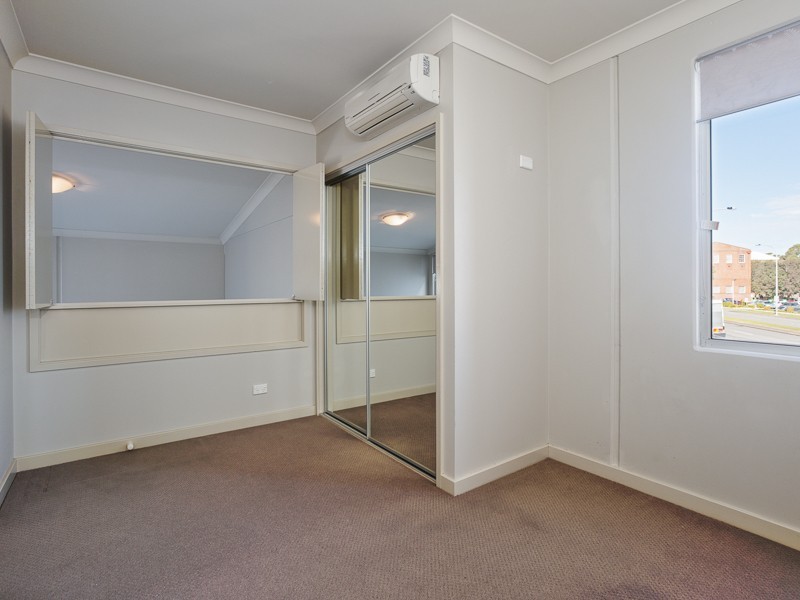 1/5 Tudor Street, Newcastle NSW 2300