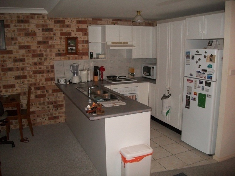 2/2 Bailey Street, Adamstown NSW 2289