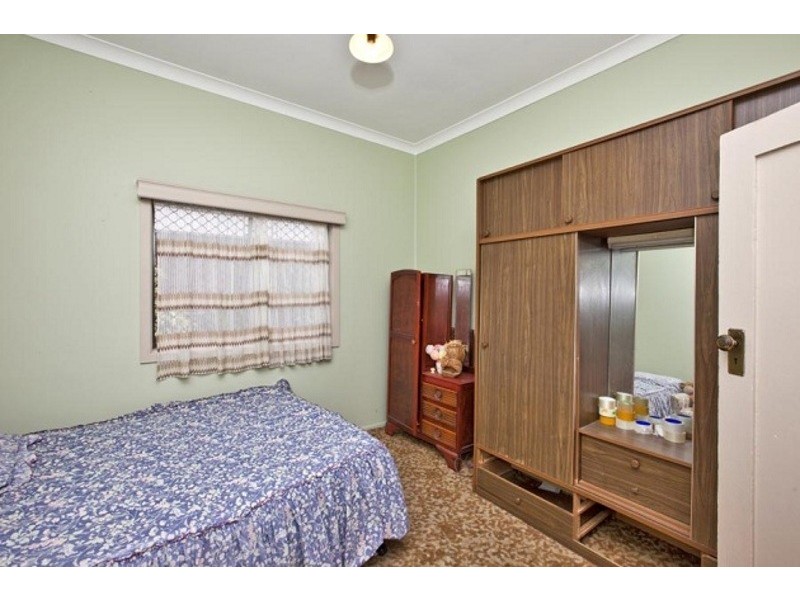 8 Alfred Street, Waratah NSW 2298