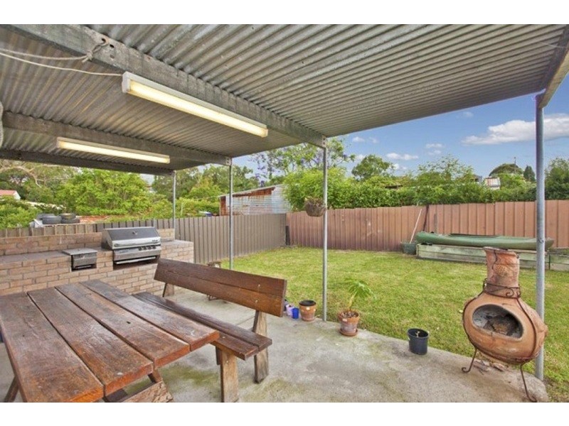 18 Robert Street, Jesmond NSW 2299