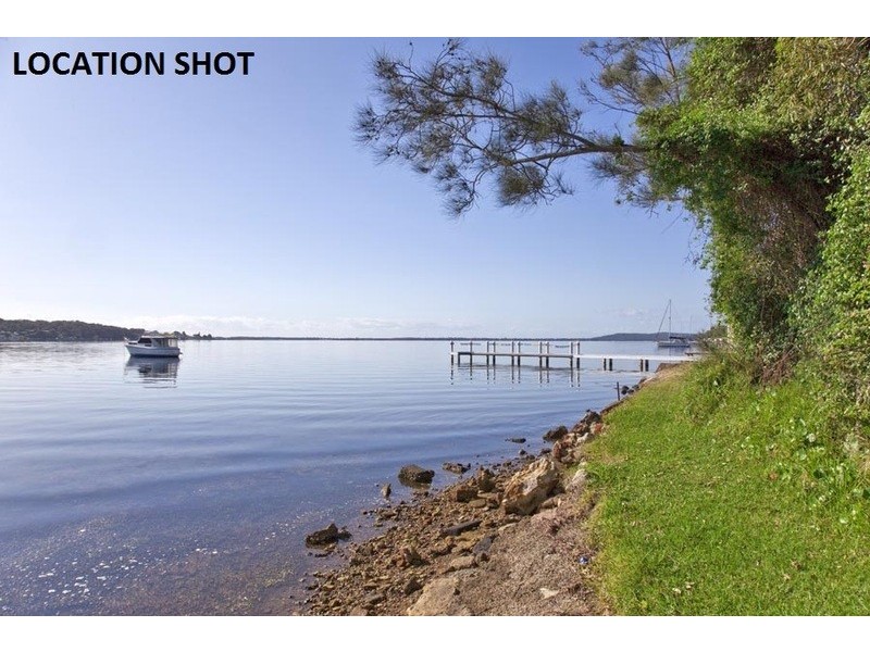 34 Fishing Point Rd, Rathmines NSW 2283