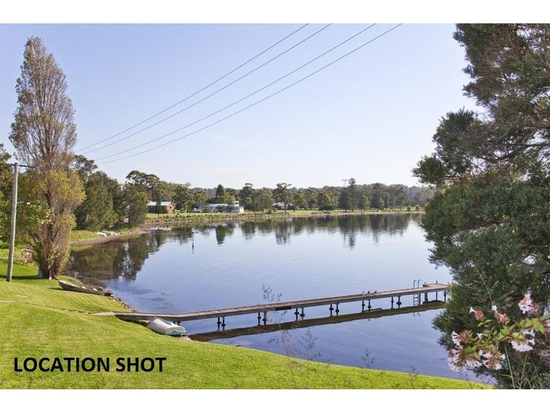 34 Fishing Point Rd, Rathmines NSW 2283