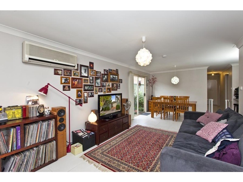 12 Coal Street, Islington NSW 2296