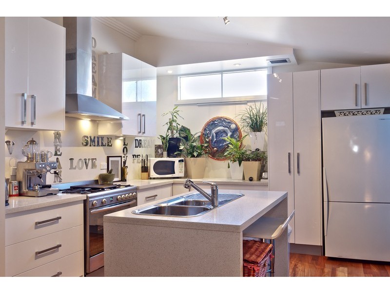 49  Donald Street, Hamilton NSW 2303