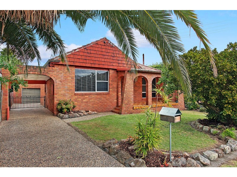 15 Hughes Street, Birmingham Gardens NSW 2287