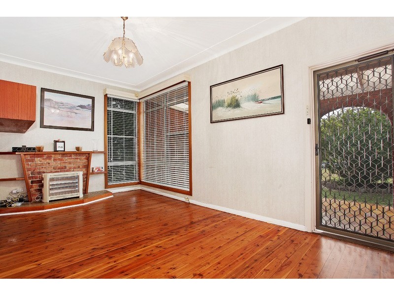 15 Hughes Street, Birmingham Gardens NSW 2287