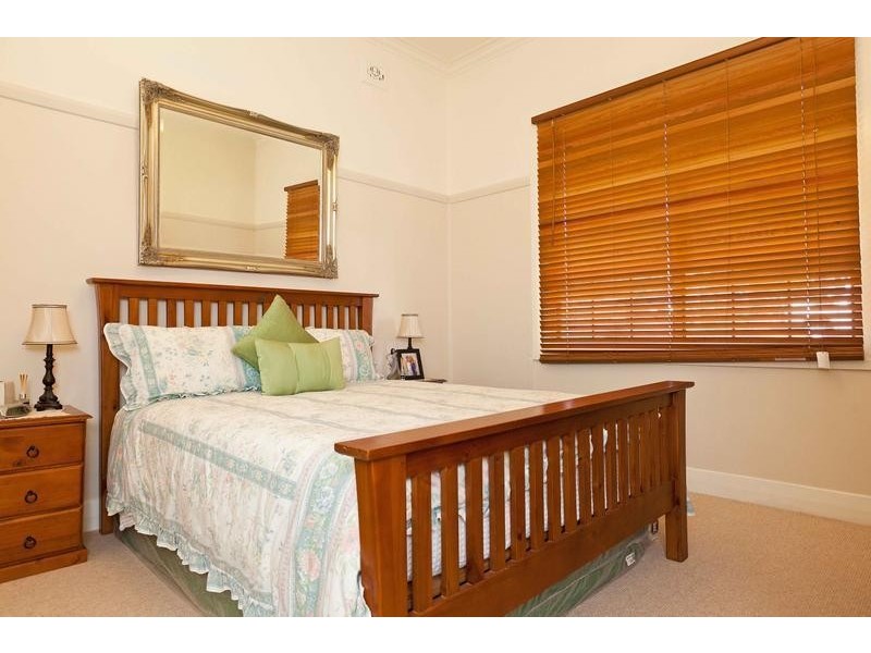 4 Fourth Street, Adamstown NSW 2289