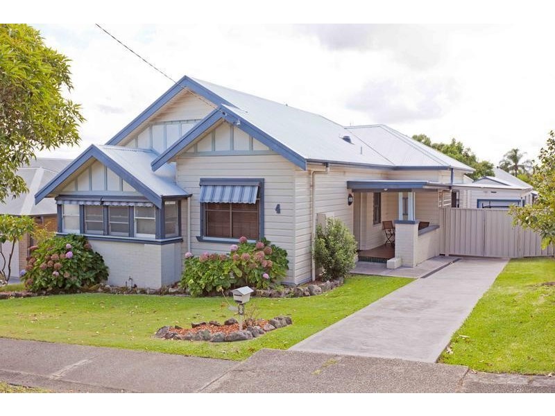 4 Fourth Street, Adamstown NSW 2289