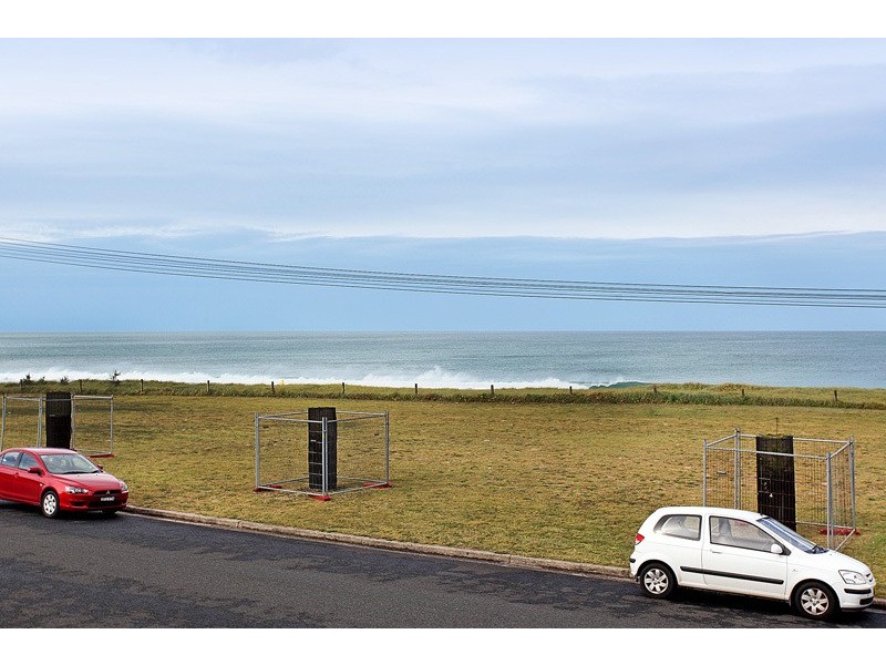 7a  Barrie Crescent, Stockton NSW 2295