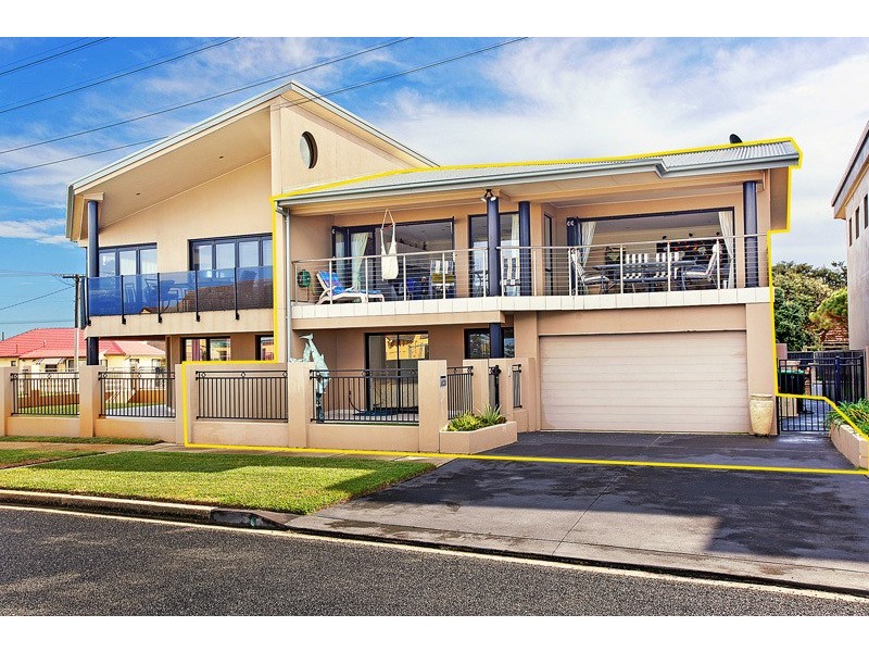 7a  Barrie Crescent, Stockton NSW 2295