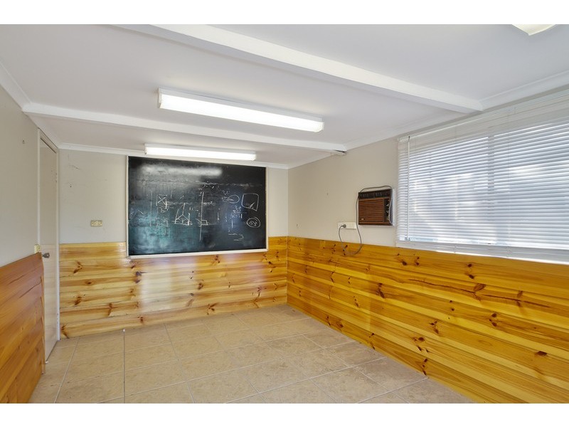 47 Young Rd, Lambton NSW 2299