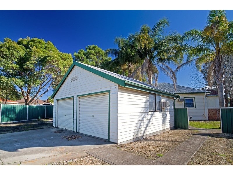47 Young Rd, Lambton NSW 2299