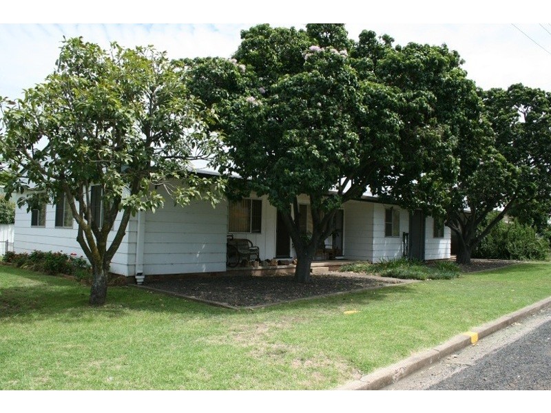23 Waverley Street, Scone NSW 2337