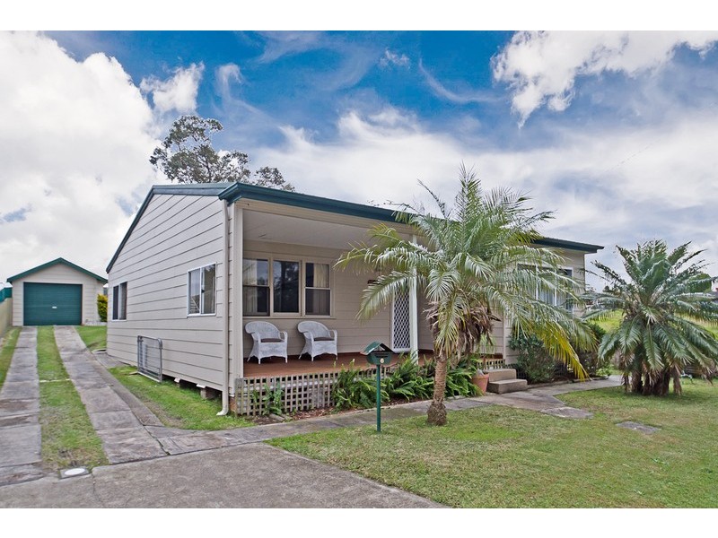 6 Church Street, Minmi NSW 2287