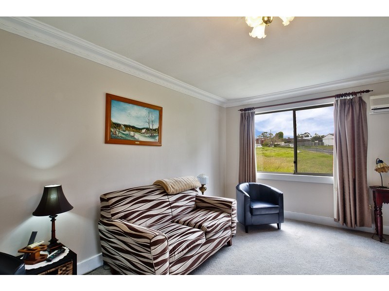 6 Church Street, Minmi NSW 2287