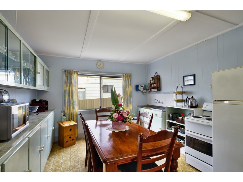6 Church Street, Minmi NSW 2287