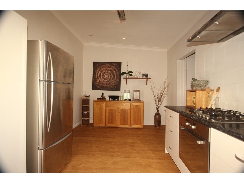 27 Morgan Street, Islington NSW 2296