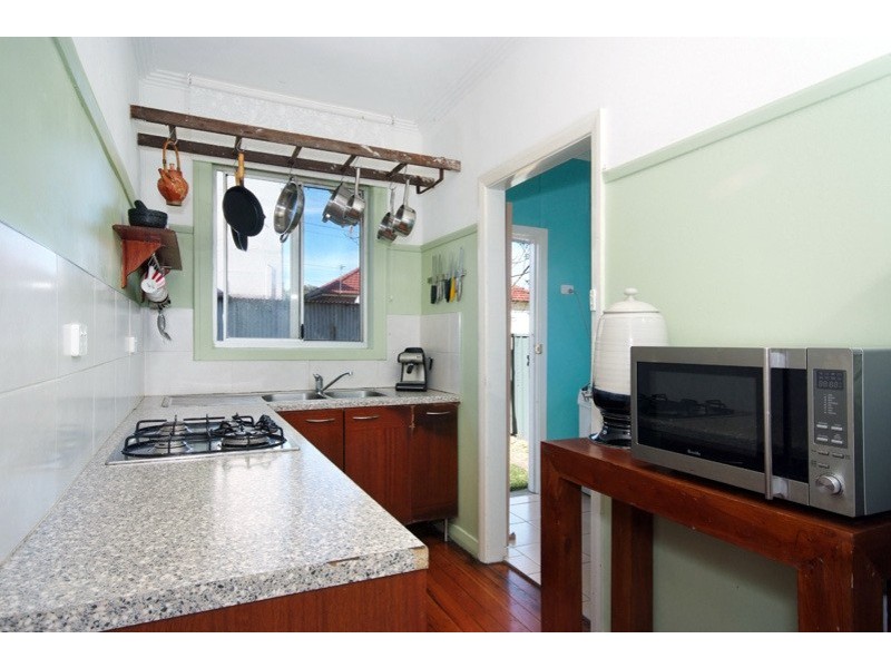 38 Garrett Street, Carrington NSW 2294