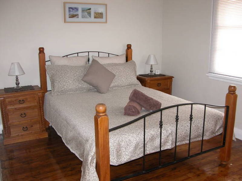 120 Fern Street, Islington NSW 2296