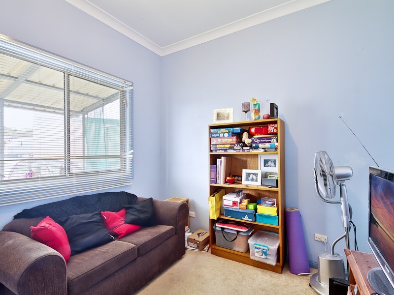 90 Croudace Road, Elermore Vale NSW 2287