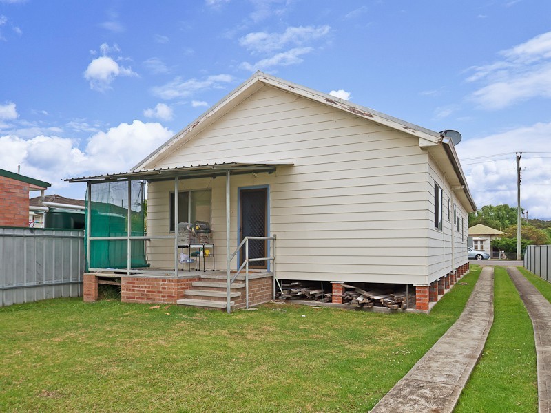 90 Croudace Road, Elermore Vale NSW 2287