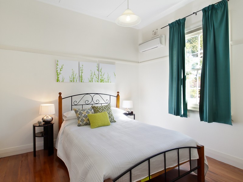 48 Buruda Street, Mayfield West NSW 2304