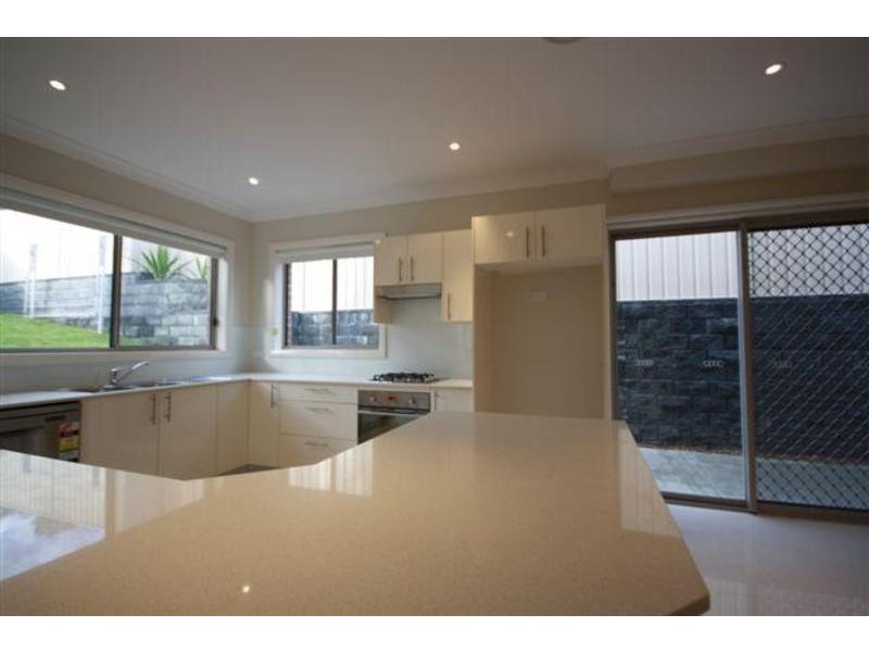 9/14 Progress Drive, Garden Suburb NSW 2289