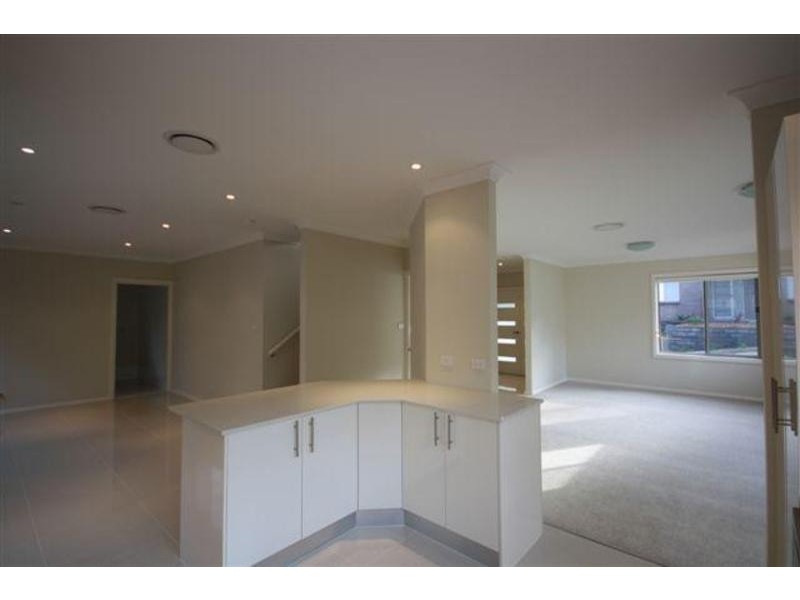 9/14 Progress Drive, Garden Suburb NSW 2289