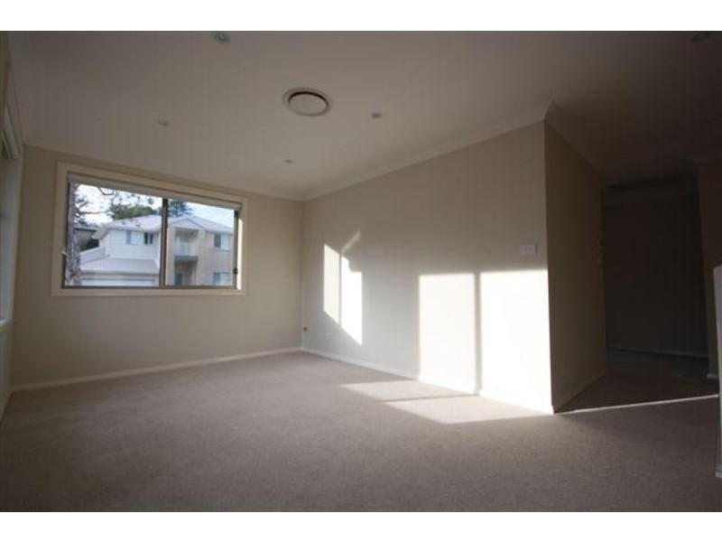 9/14 Progress Drive, Garden Suburb NSW 2289