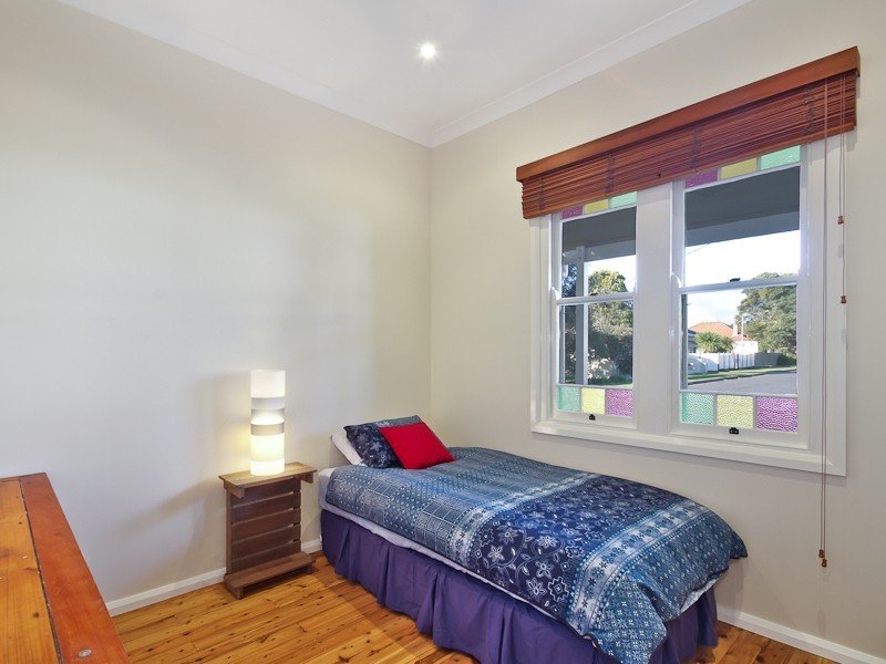 7 Murray Square, Mayfield NSW 2304