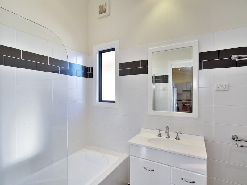 7 Murray Square, Mayfield NSW 2304