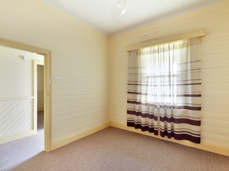 185 Broadmeadow Rd, Broadmeadow NSW 2292