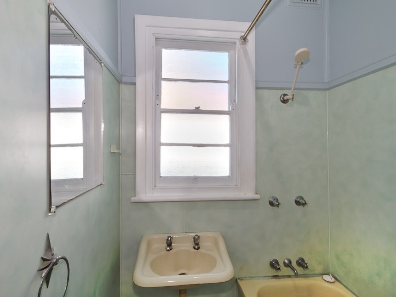 1 Alfred Street, Waratah NSW 2298