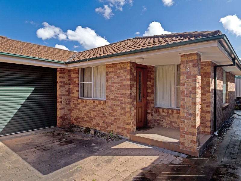 2/40 Woodstock Street, Mayfield NSW 2304