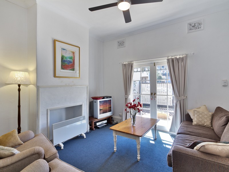 91 Bull Street, Cooks Hill NSW 2300