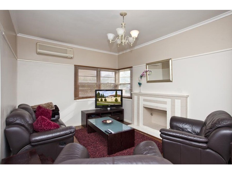 35 Young Road, Lambton NSW 2299