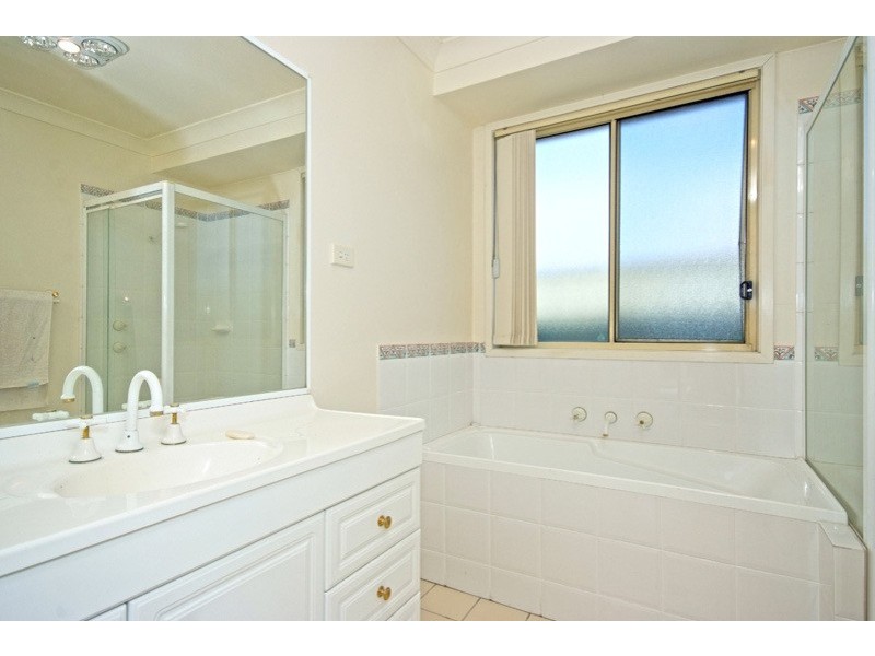 34 Royal Oak Place, Thornton NSW 2322